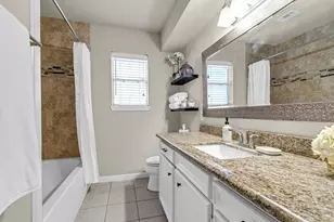 7911 Heathrow Ln, Spring, TX 77379 - Photo 15