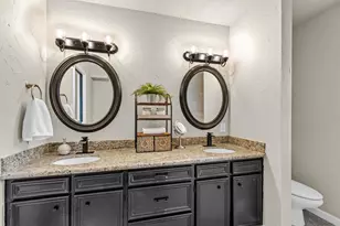 7911 Heathrow Ln, Spring, TX 77379 - Photo 13