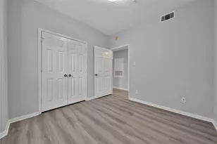 6607 Lake Woodlands Dr, The Woodlands, TX 77382 - Photo 27