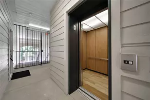 6607 Lake Woodlands Dr, The Woodlands, TX 77382 - Photo 37