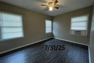 1755-57 Lynn Ln, Freeport, TX 77541 - Photo 15