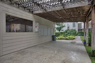 9809 Richmond Ave., Houston, TX 77042 - Photo 29