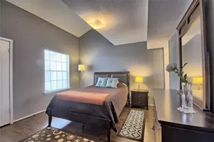9809 Richmond Ave., Houston, TX 77042 - Photo 17