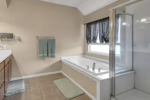 31011 Imperial Walk Ln, Spring, TX 77386 - Photo 23