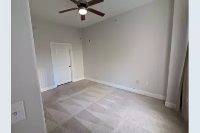 1901 Post Oak Boulevard #3215, Houston, TX 77056 - Photo 7