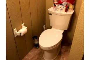 241 E Jackson St, Bartlett, TX 76511 - Photo 21