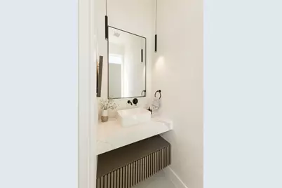 2013 Gregg Street, Houston, TX 77026 - Photo 13