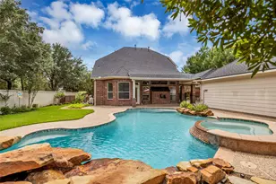 13902 Cantrelle Manor Ln, Cypress, TX 77429 - Photo 11