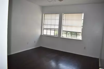 11909 Bob White Drive #15-837, Houston, TX 77035 - Photo 7