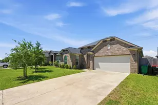 8803 Willet St, Baytown, TX 77521 - Photo 25