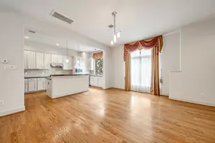1914 Woodbury St, Houston, TX 77030 - Photo 5
