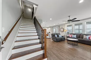 21325 Gulf Dr, Galveston, TX 77554 - Photo 9