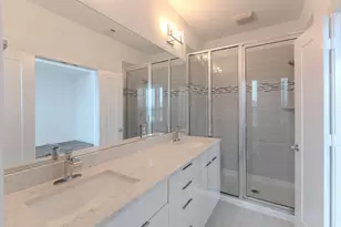 18736 B Centro Main St, Shenandoah, TX 77385 - Photo 19