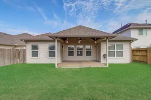 14235 Englewood Park Ln, Cypress, TX 77429 - Photo 37
