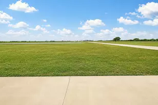 2920 Hammock Ct, Palacios, TX 77465 - Photo 1
