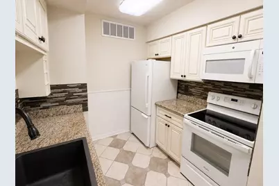 250 E El Dorado Boulevard #142, Webster, TX 77598 - Photo 7
