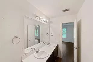 114 County Rd 3554, Cleveland, TX 77327 - Photo 23