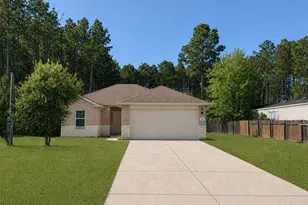114 County Rd 3554, Cleveland, TX 77327 - Photo 1