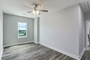 20 Largo, Hitchcock, TX 77563 - Photo 41