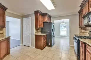 9845 Youpon Ridge Way, Conroe, TX 77385 - Photo 7