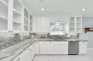 909 Fugate St, Houston, TX 77009 - Photo 19