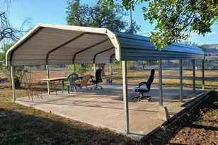 724 E Richard Ave, Kingsville, TX 78363 - Photo 11