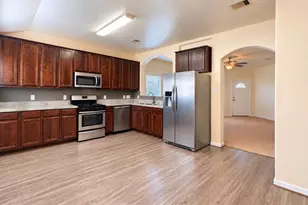 3722 Elderberry Dr, Dickinson, TX 77539 - Photo 7