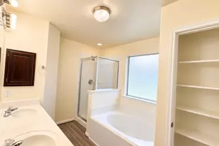 3722 Elderberry Dr, Dickinson, TX 77539 - Photo 15
