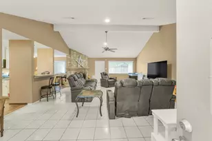 2618 Broomsedge Dr, Houston, TX 77084 - Photo 3