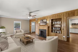 4373 Harvest Ln, Houston, TX 77004 - Photo 7