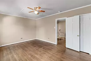 4373 Harvest Ln, Houston, TX 77004 - Photo 17