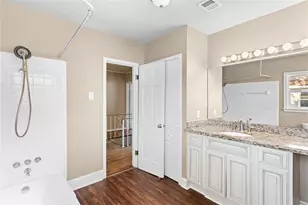 4373 Harvest Ln, Houston, TX 77004 - Photo 29