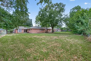 214 Crest Hill Dr, Conroe, TX 77301 - Photo 33