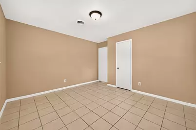 214 Crest Hill Drive, Conroe, TX 77301 - Photo 27