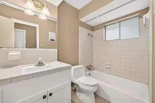 214 Crest Hill Dr, Conroe, TX 77301 - Photo 29