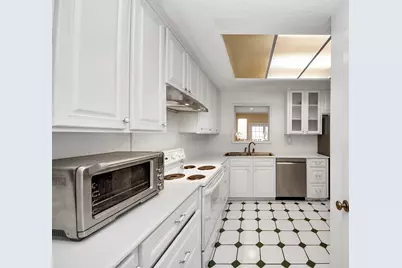 1734 S Gessner Road, Houston, TX 77063 - Photo 5