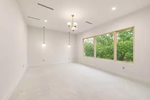 3023 Nottingham St, West University Place, TX 77005 - Photo 9