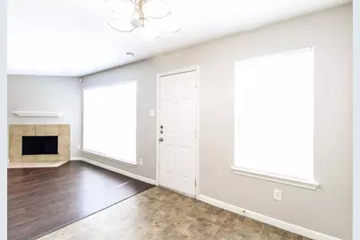 10514 Southway Bend Lane, Houston, TX 77034 - Photo 7