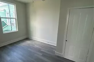 1523 21st St, Galveston, TX 77550 - Photo 3