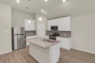 7710 Squall Ln, Baytown, TX 77523 - Photo 3