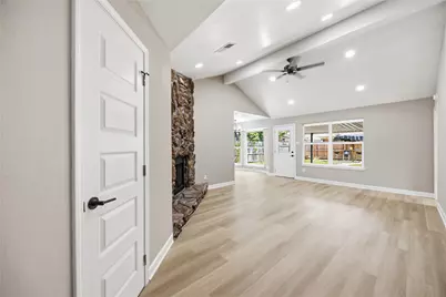 7502 Kite Hill Drive, Houston, TX 77041 - Photo 5