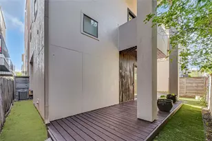 2419 Charleston St, Houston, TX 77021 - Photo 5