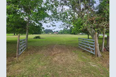 2121 County Road 6026, Dayton, TX 77535 - Photo 3
