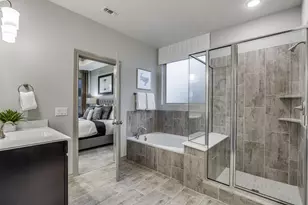 712 Amber Fls Dr, Montgomery, TX 77356 - Photo 9
