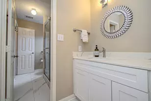 12427 Shadycrest Dr, Houston, TX 77082 - Photo 37