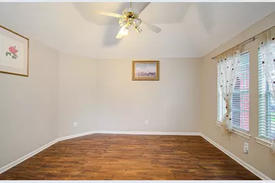 12427 Shadycrest Drive, Houston, TX 77082 - Photo 33