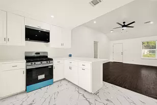 7101 Goforth St, Houston, TX 77021 - Photo 9