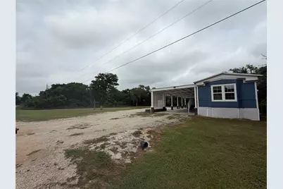 4608 Oak Drive, Brazoria, TX 77422 - Photo 1
