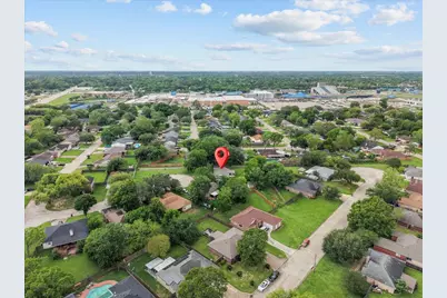 3900 Redstem Court, Dickinson, TX 77539 - Photo 3