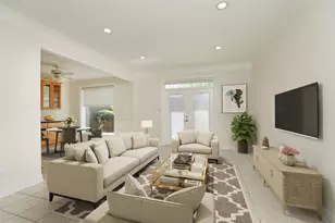 7499 Brompton St, Houston, TX 77025 - Photo 9